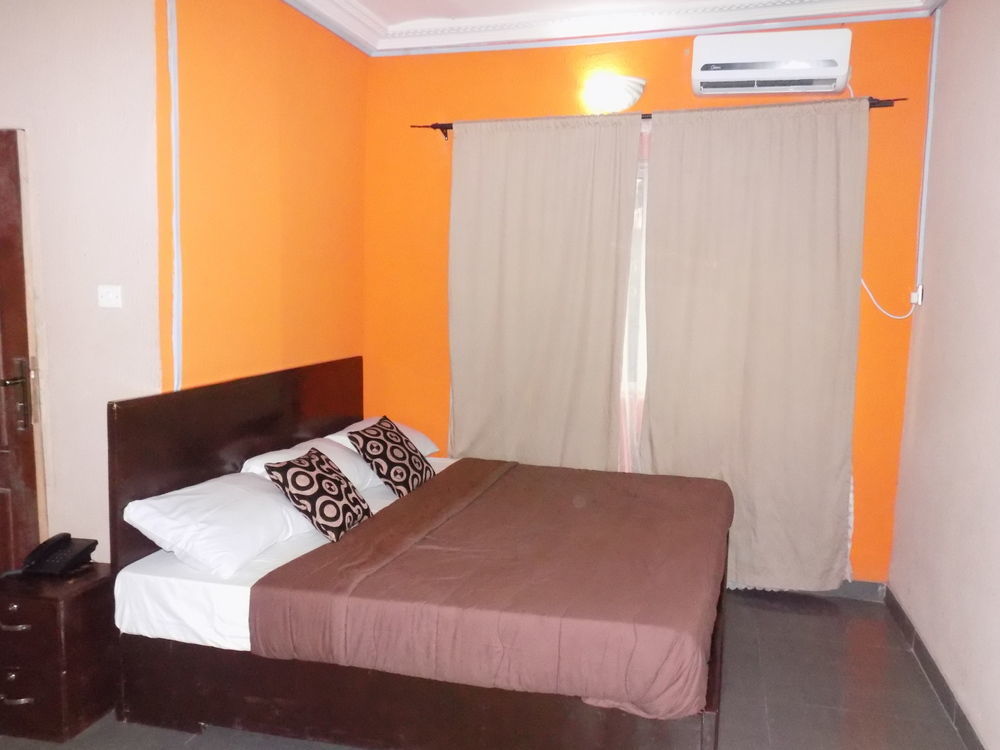 Posh Hotel And Suites Ikeja Luaran gambar