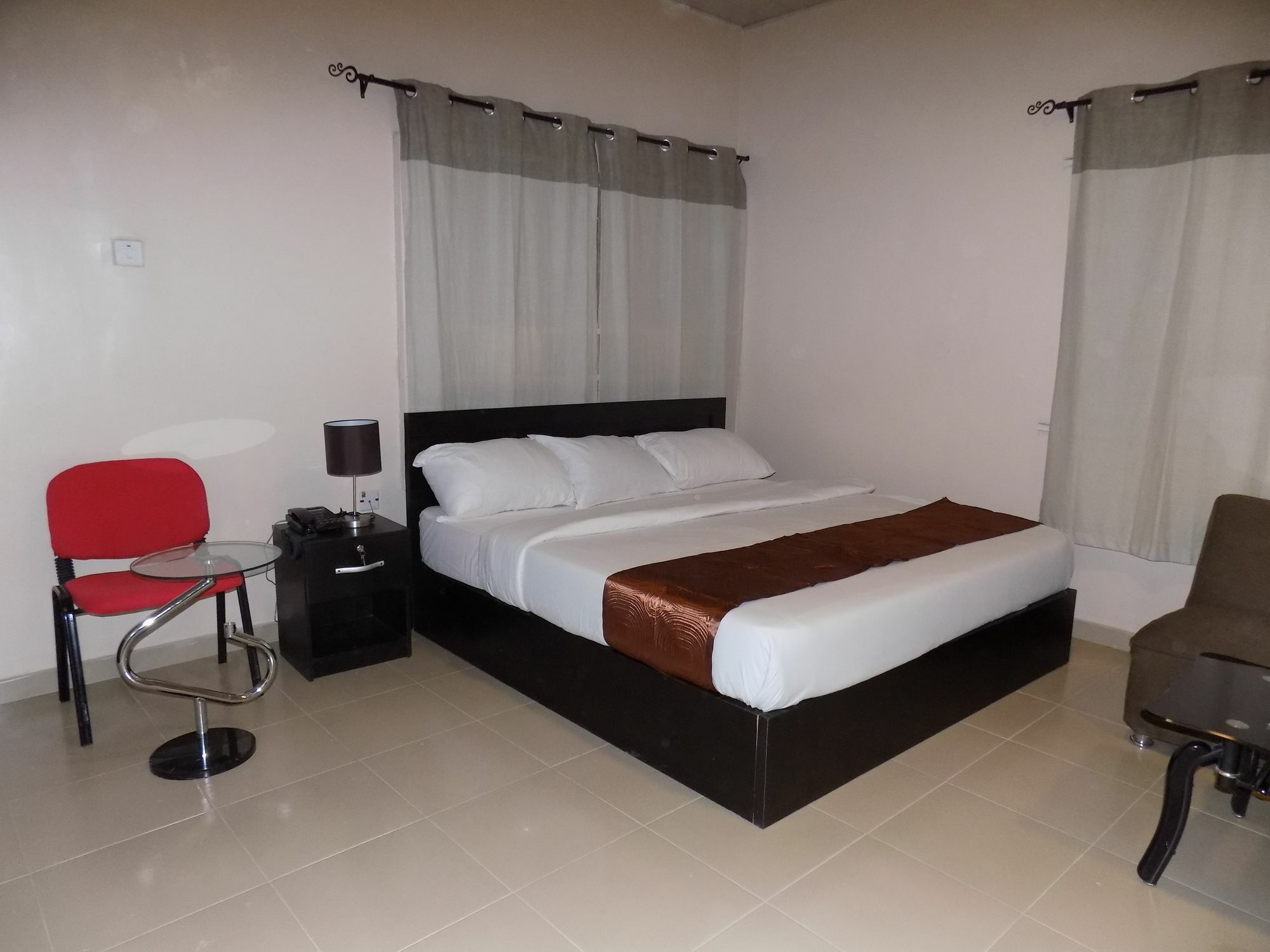 Posh Hotel And Suites Ikeja Luaran gambar